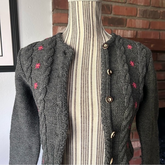 VTG Lanamoden Salzburg Floral Embroidered Wool Cardigan in Gray Sz XS - Picture 7 of 10